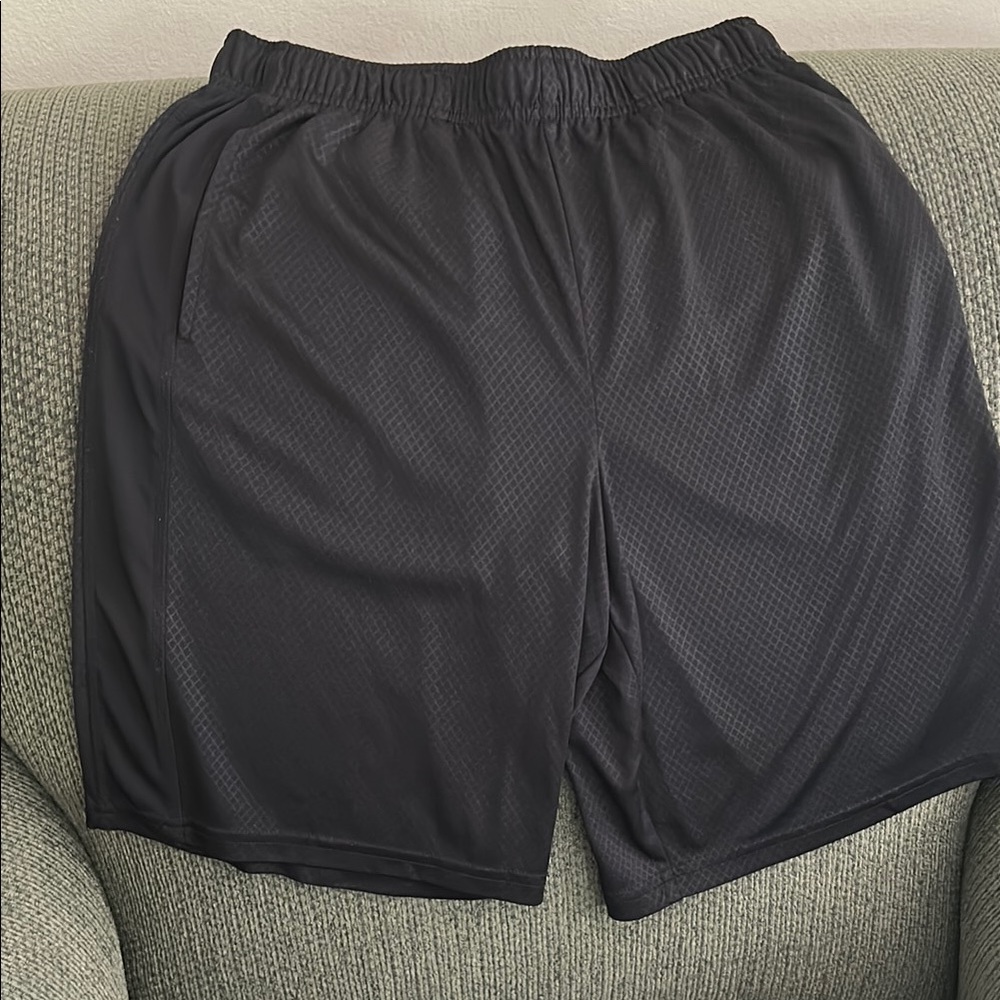 Tek Gear Black DryTek Boys Large (14/16)  Athletic Shorts for Active Performance